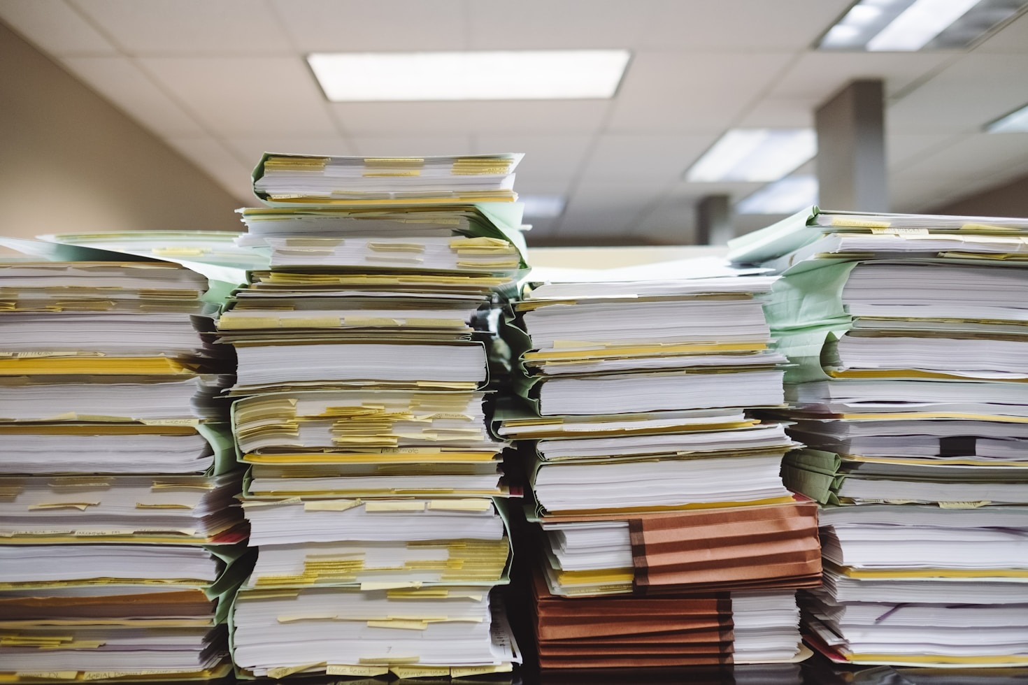 Estratégias para otimizar contratos públicos e privados